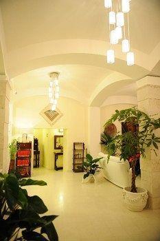 Albergo Le Dodici Lune 몬테코르비노로벨라 외부 사진