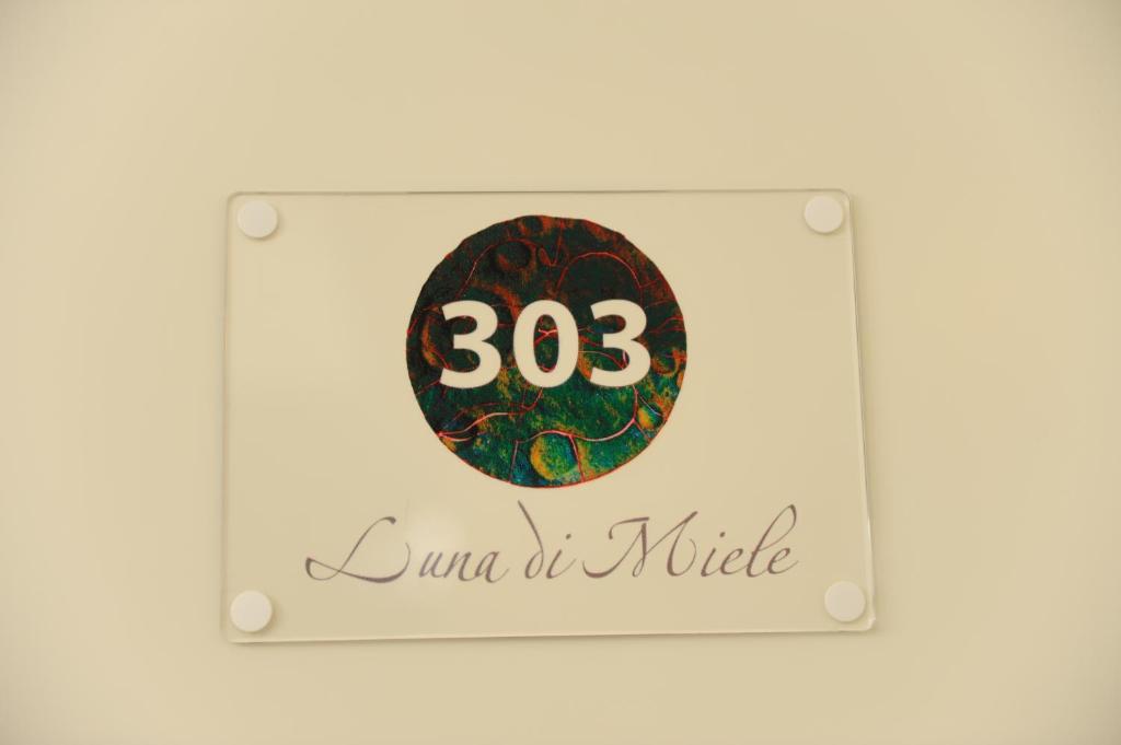 Albergo Le Dodici Lune 몬테코르비노로벨라 외부 사진